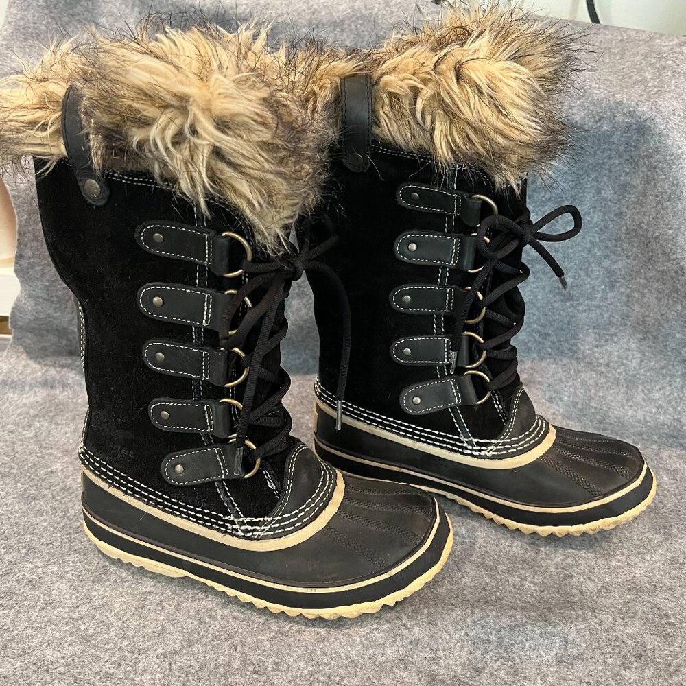 Sorrel Joan of Artic sz 6 black suede faux fur boots waterproof